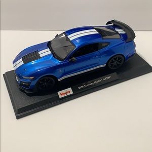 Maisto Mustang Shelby 1:18